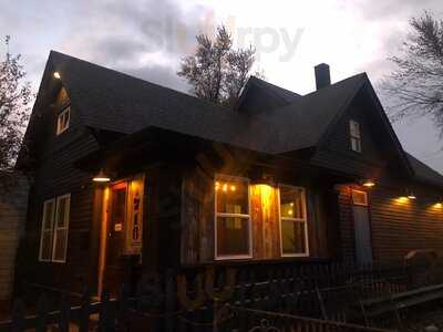 1718 The Bates-hendricks Housebar