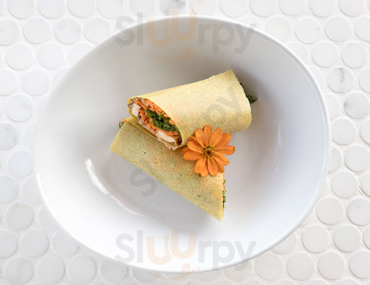 Lacuna Juice And Yoga