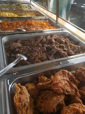 On Main Southern Eatery & Venue