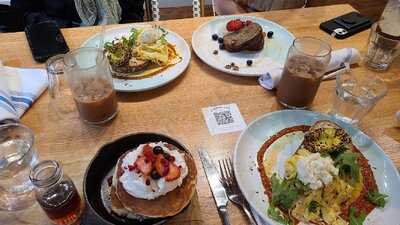 Bluestone Lane Harvard Square Cafe