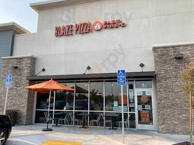 Blaze Pizza