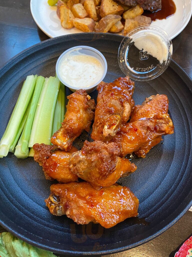 Whiskey Tango Bar & Grill
