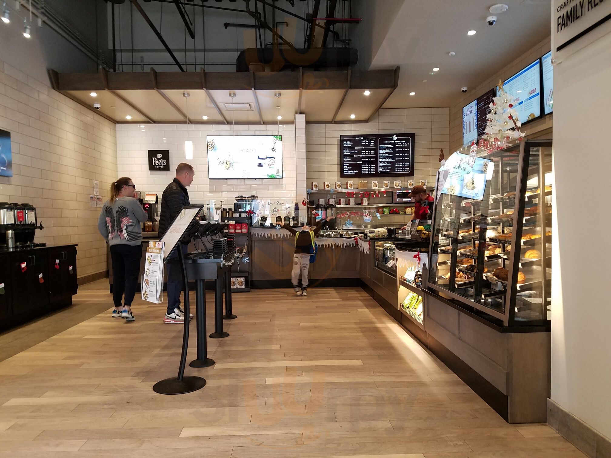 Specialty's Cafe & Bakery