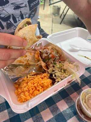 Tree's Tacos And Tips