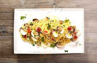 Amor Di Pasta Blue Lagon