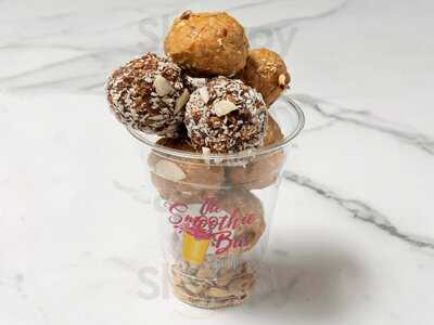 The Smoothie Bus Shoppe