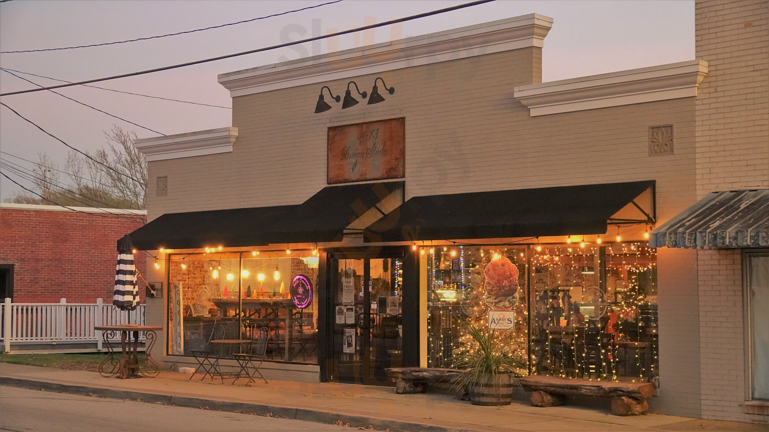 Solid Grounds Coffee Shop