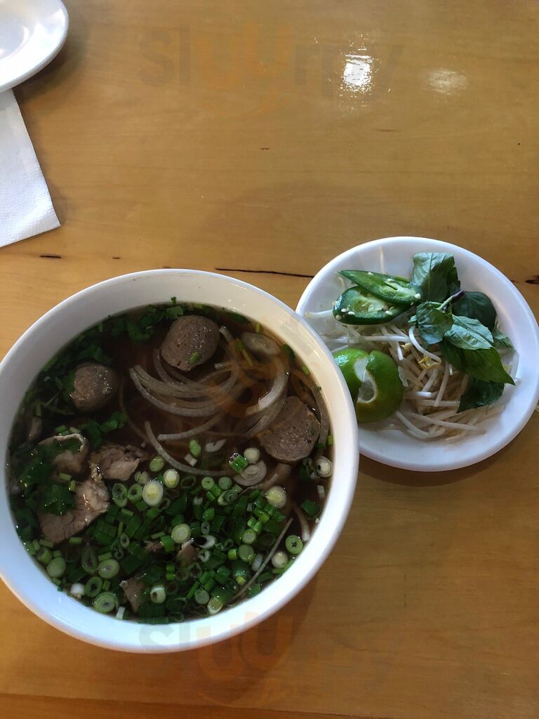 Banh Mi N More Vietnamese Eatery