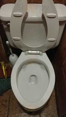 Daybreak Cafe & Grill