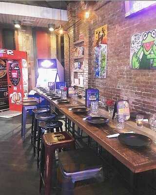 Tiltz Sports Bar & Arcade