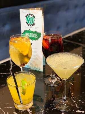 Pita Jungle - Park West