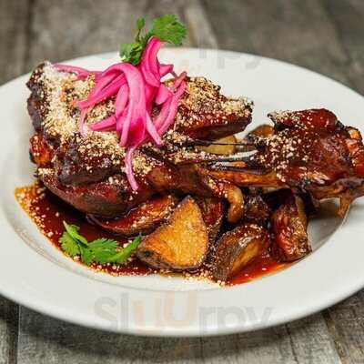 Julia's Bistro And Bar