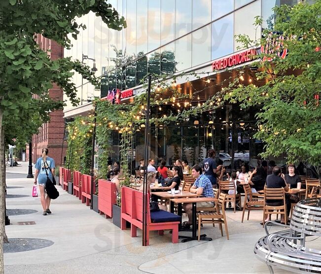 Lily P's Fried Chicken & Oysters