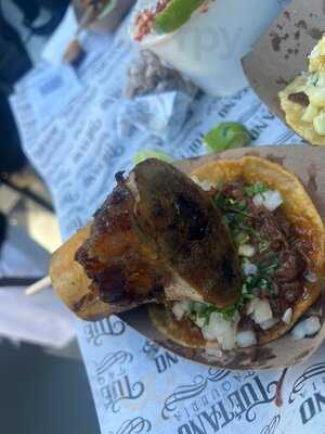 Tuetano Taqueria