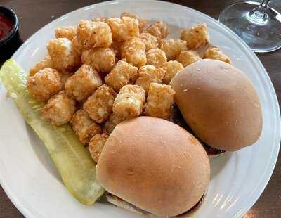 Danny's On The Green