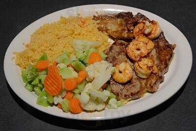 La Carreta Mexican Restaurant & Bar