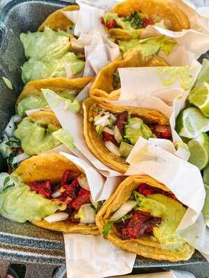 Tacos El Trompo