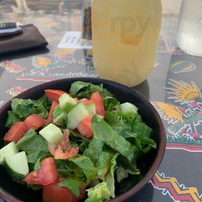 Sav's Restaurant & Gourmet Ice Cream