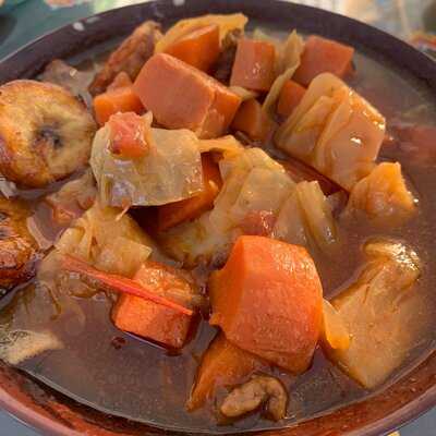 Sav's Restaurant & Gourmet Ice Cream