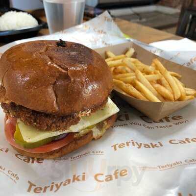 Greenfish Teriyaki Cafe