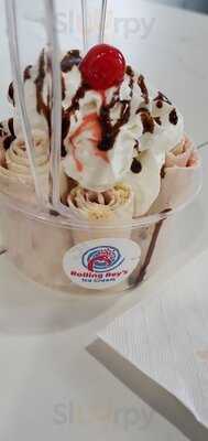 Rolling Rey’s Ice Cream