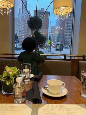 By George Restaurant And Bar