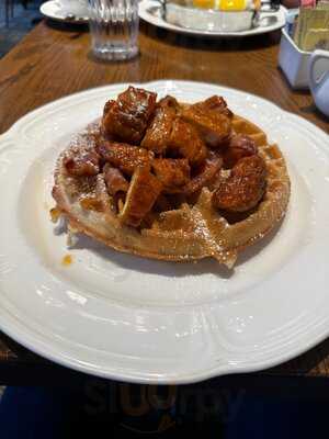 By George Restaurant And Bar