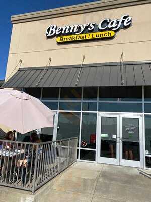 Benny's Cafe