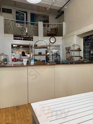 Granny's Baking Table