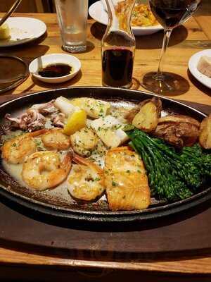 Il Fornaio Cucina Italiana - Woodland Hills