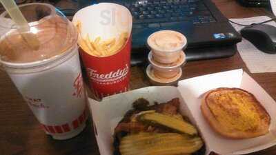 Freddy's Frozen Custard & Steakburgers