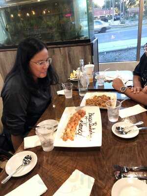 Ayara Thai&sushi Cuisine