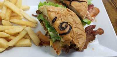 The Fusion Chefs Eatery