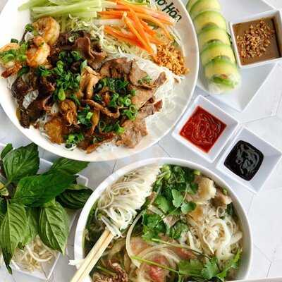 Pho Hoa Noodle Soup