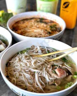 Pho Hoa Noodle Soup