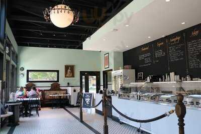 Clementine's Naughty And Nice Creamery