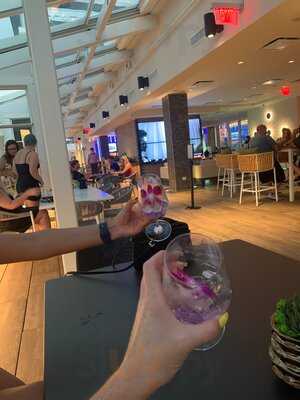 Infinity: A Skybar & Cafe