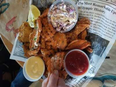 Hook & Real Cajun Seafood