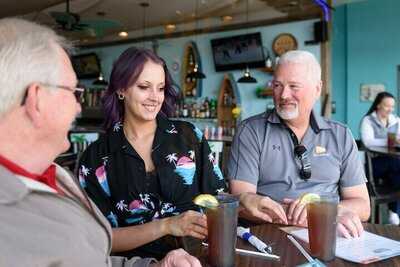 Eric's Bay View Grill