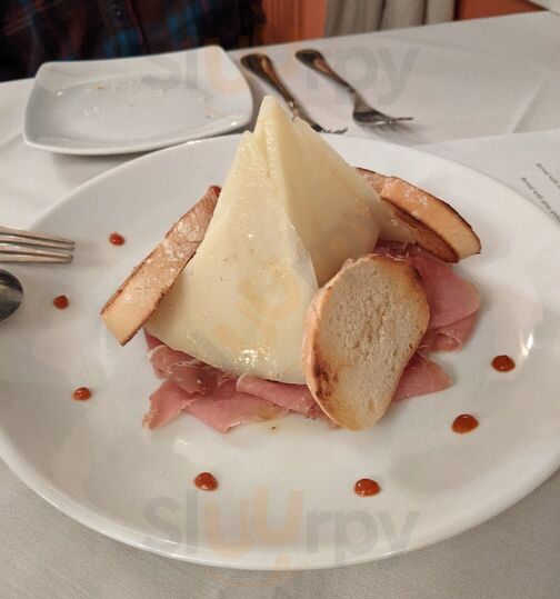 El Pulpo & Tapas Bar