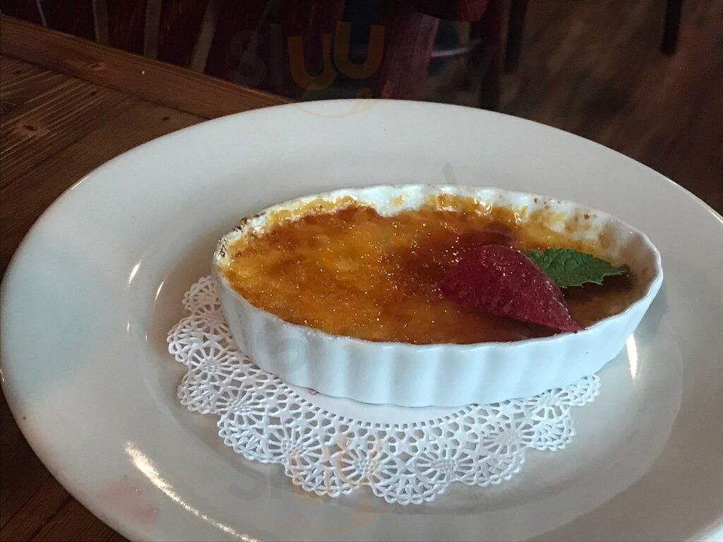 Blue Heron Restaurant & Sushi