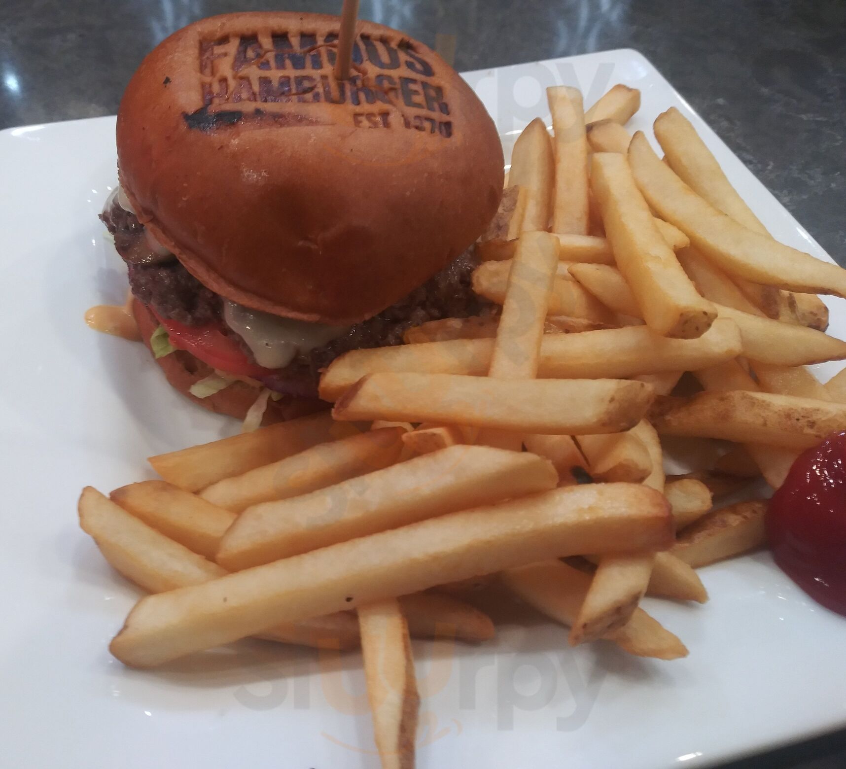 Famous Hamburger