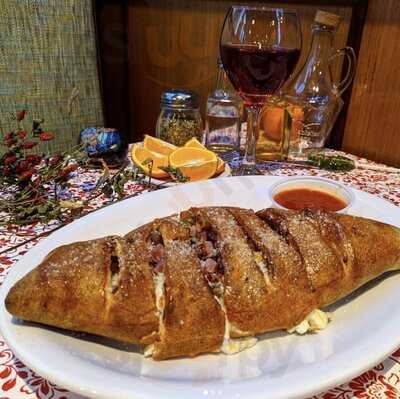 3 Olives Pizza & Deli