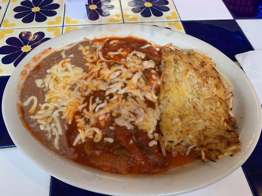 Flores Meat Market & Restaurant