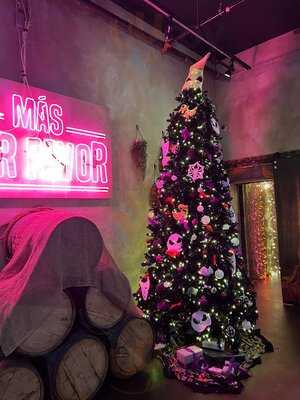 Mas Por Favor Taqueria Y Tequila