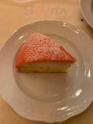 Sant Ambroeus Brookfield Place