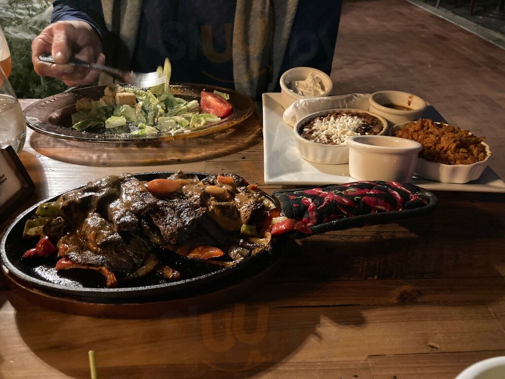 Mission Bistro