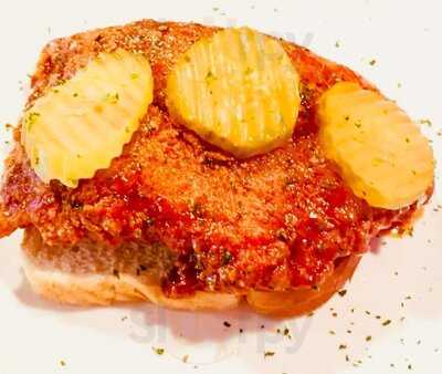 Essence Restaurant & Lounge