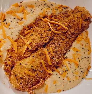 Essence Restaurant & Lounge