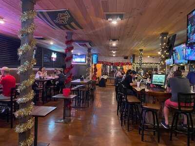 Cavo's Bar & Kitchen